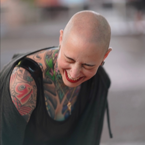 Meet your Posher, Jen - Picture 10 of 16